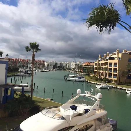 Ribera Delfin Marina De Apartment
